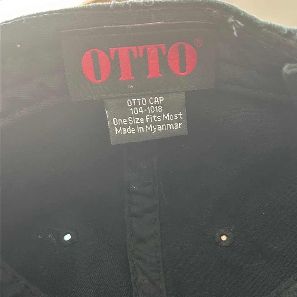 Black Distressed Embroidered Cap - Picture 3 of 4